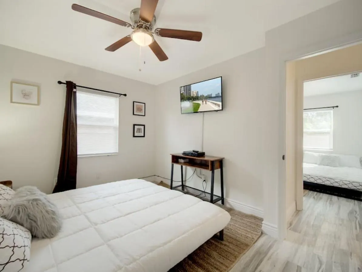 Bayshore Home Tampa Apartment